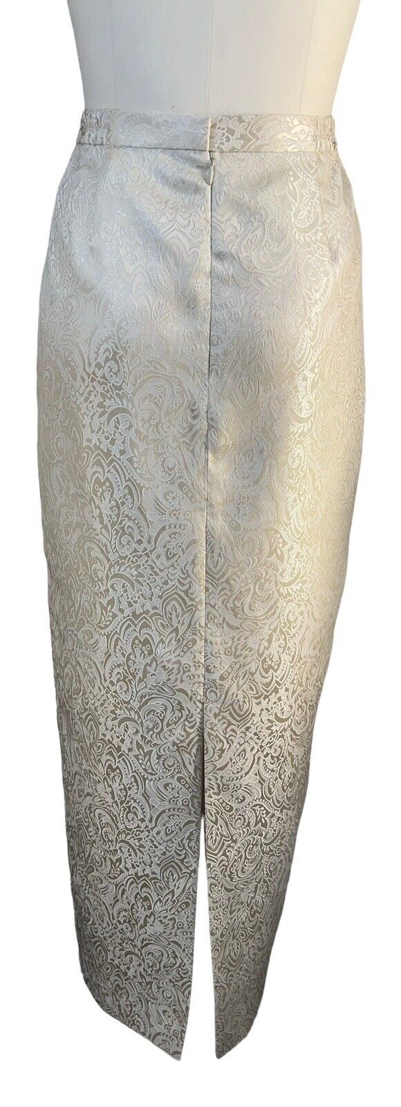 Victor Costa Two- Piece Light Gold Paisley Print Maxi Skirt Suit Feathers