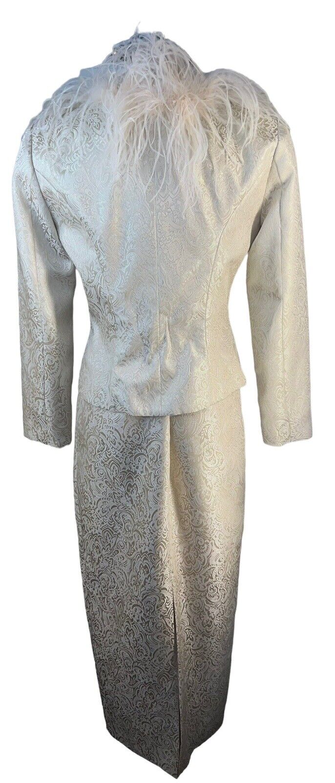 Victor Costa Two- Piece Light Gold Paisley Print Maxi Skirt Suit Feathers