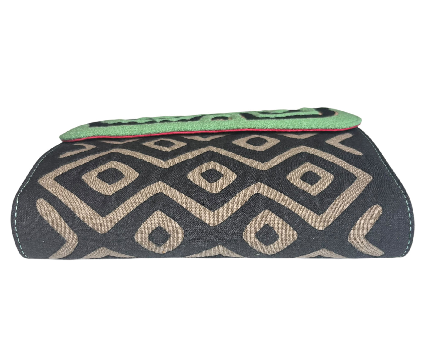 The Mola Sasa Colombian Artisanal Tradition Clutch