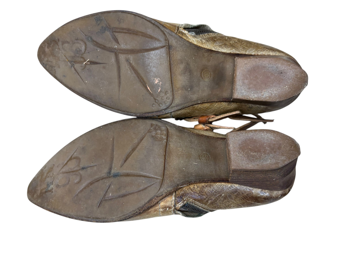 AS 98 Brown Ankle Cow Boots With Buckles