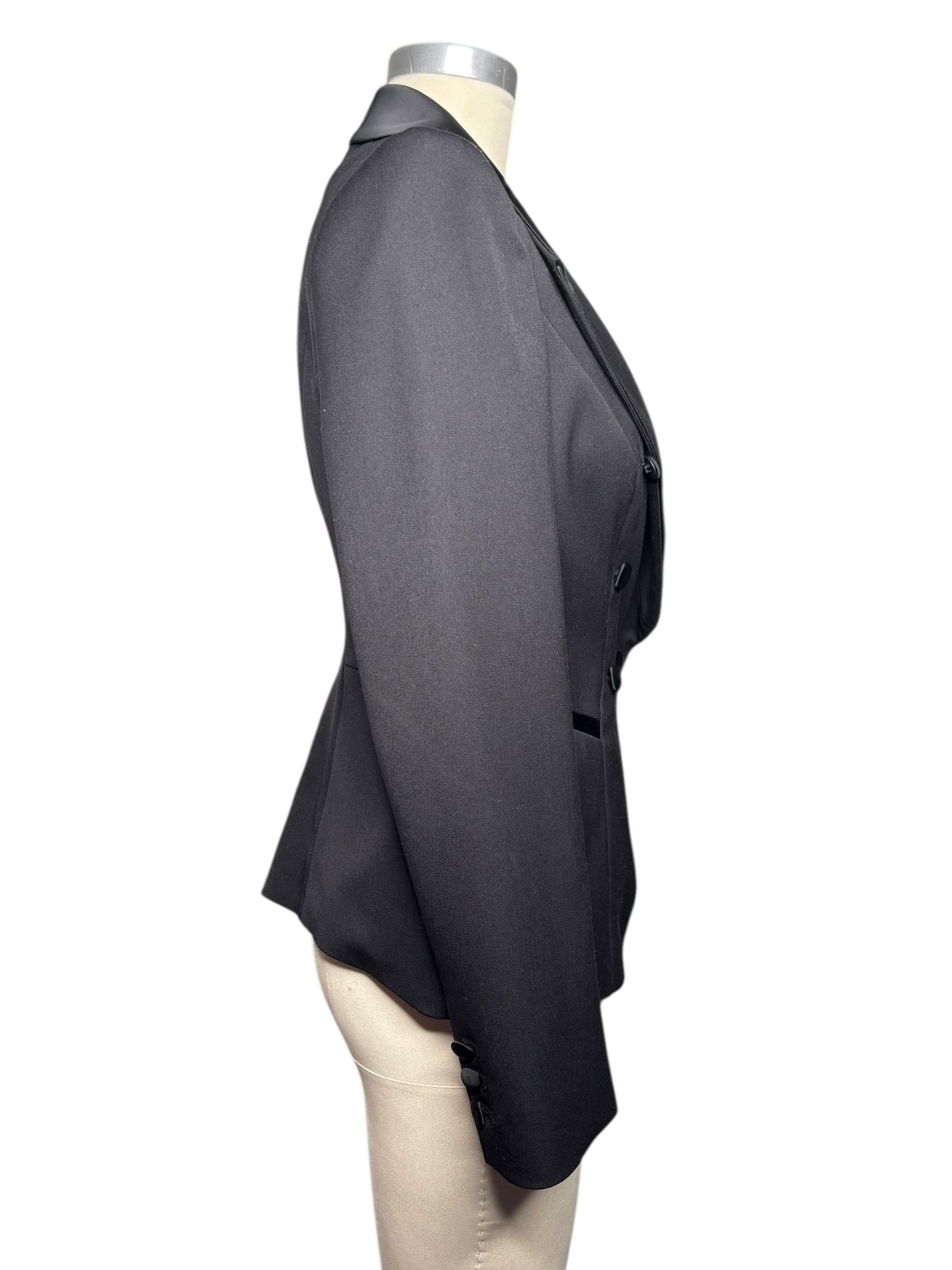 White|Black Structured Tuxedo Blazer