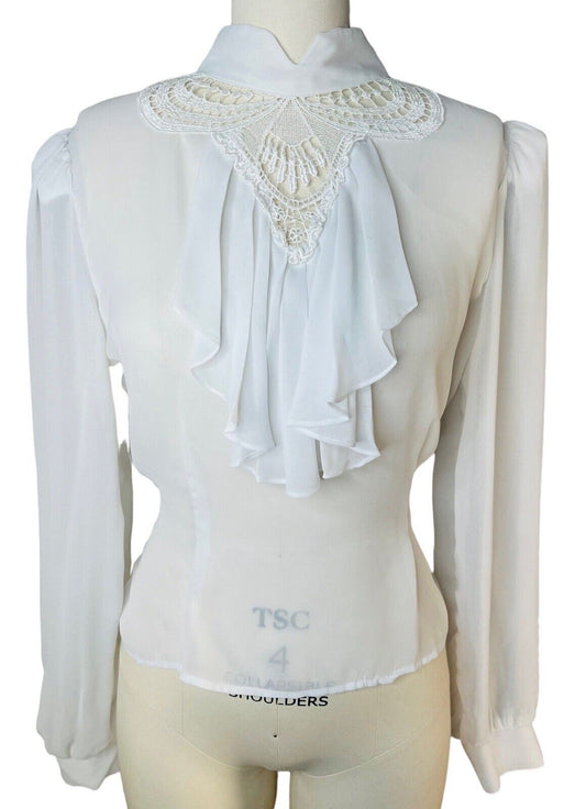 David Benjamin Women’s White Lace  Blouse Size Medium