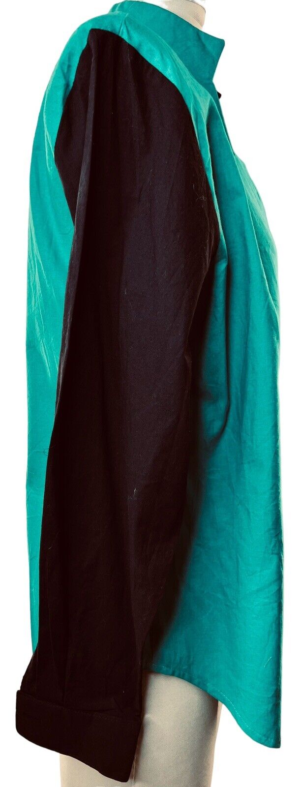 Women’s NWT Cheyenne Outfitters Button Up Shirt Color Block Size Medium