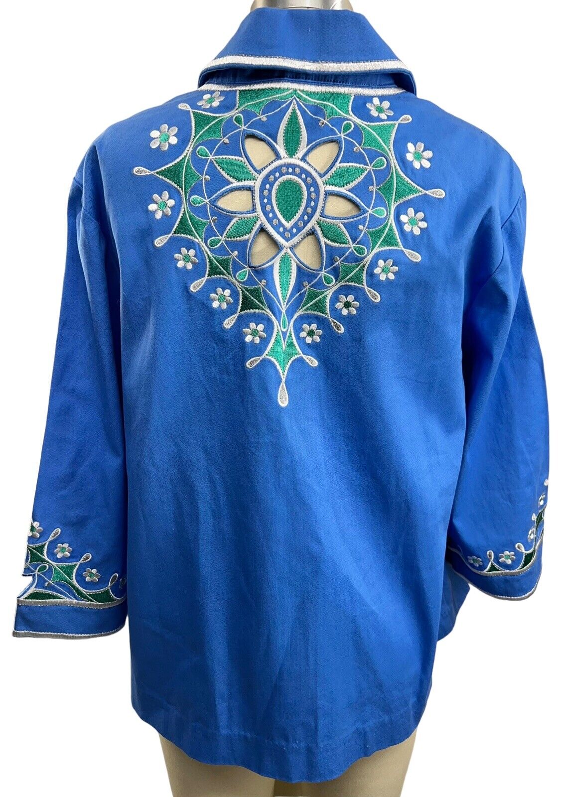 Bob Mackie Cut Out Design Embroidered Flowers Zip Up Jacket Size L