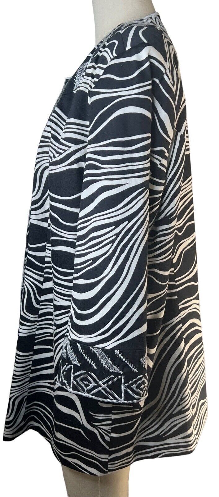 Trenz Woman By Theresa Renz Black White Cotton Spandex Embroidered Jacket 1X