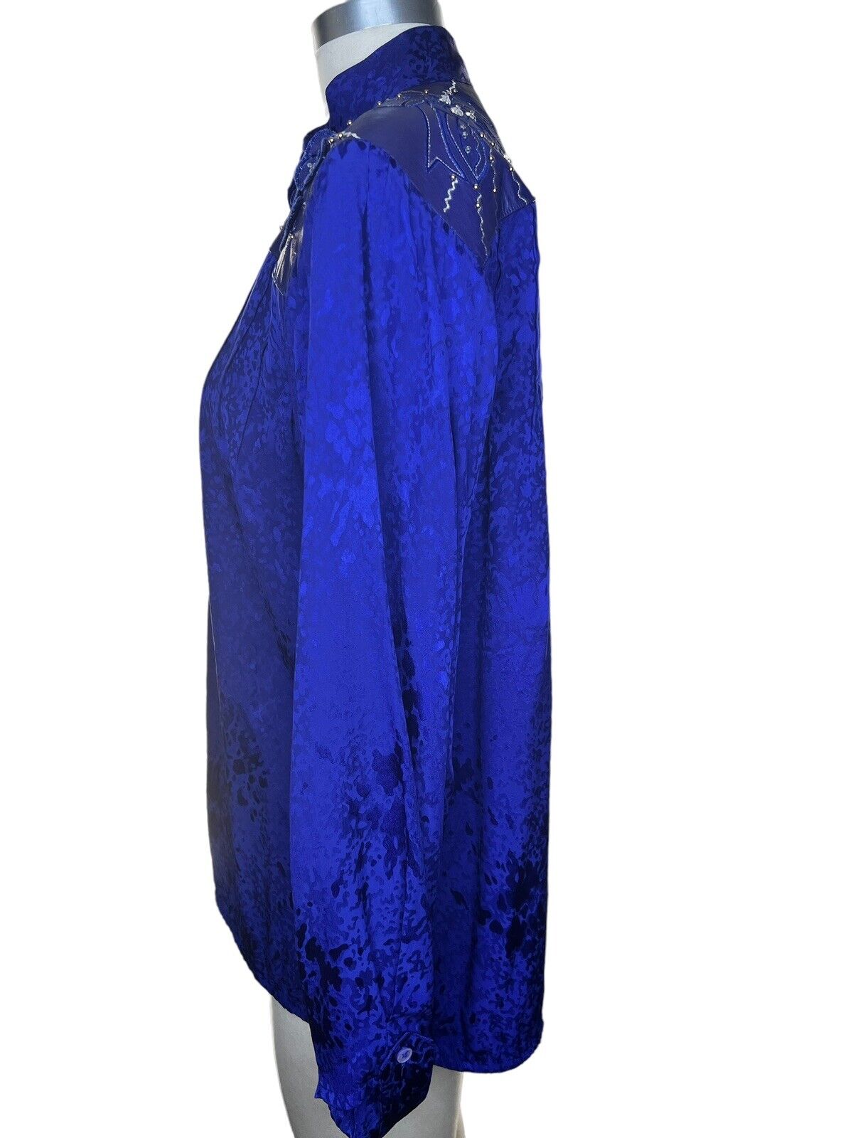 Stanley Nelson Indigo Blue Silk & Leather Studded Beaded Button Up Top Size L