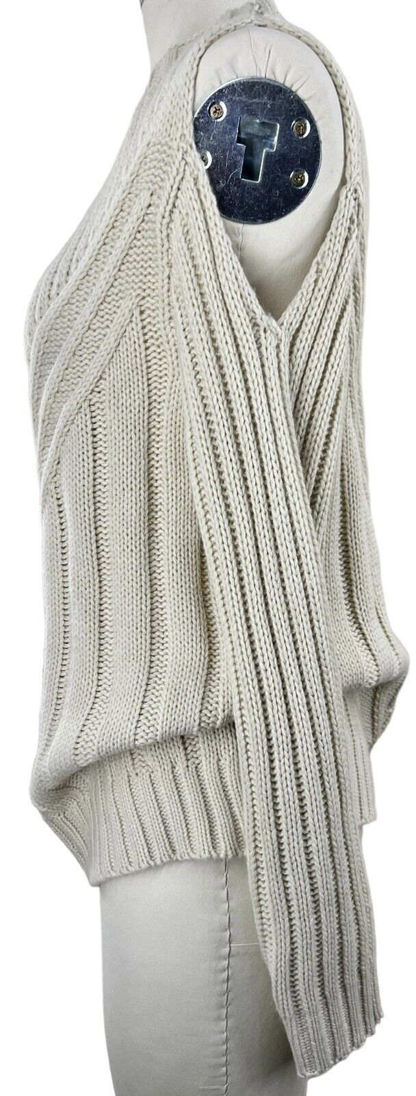 Women’s Cold Shoulder Cable Knit Cream Sweater by Miami Size M