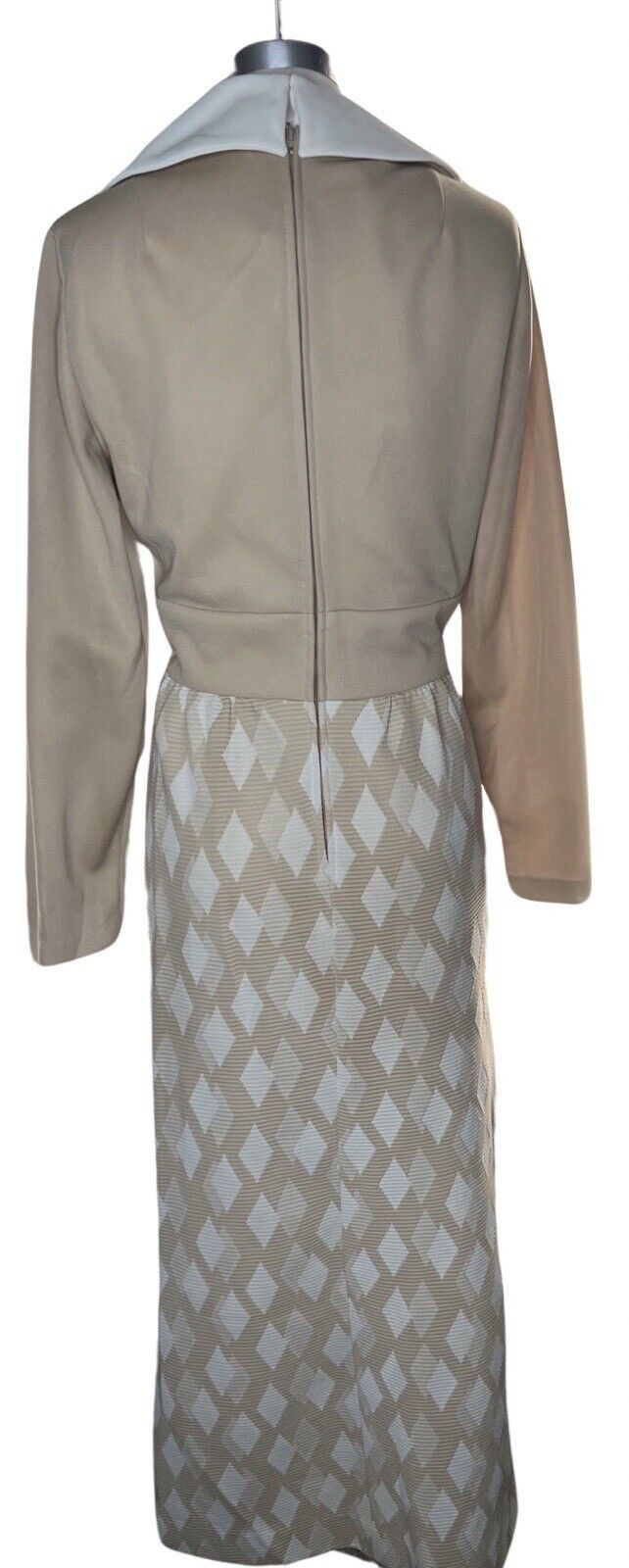 Momentum 70’s Vintage Argyle Print Tan & White Maxi Dress Size 14
